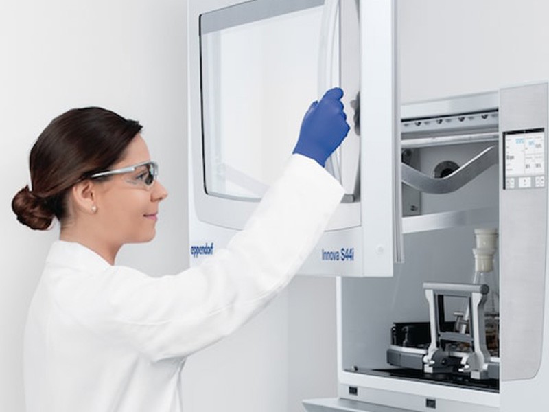 Innova® S44i - Istiflenebilir Inkübatör Çalkalayıcı 11